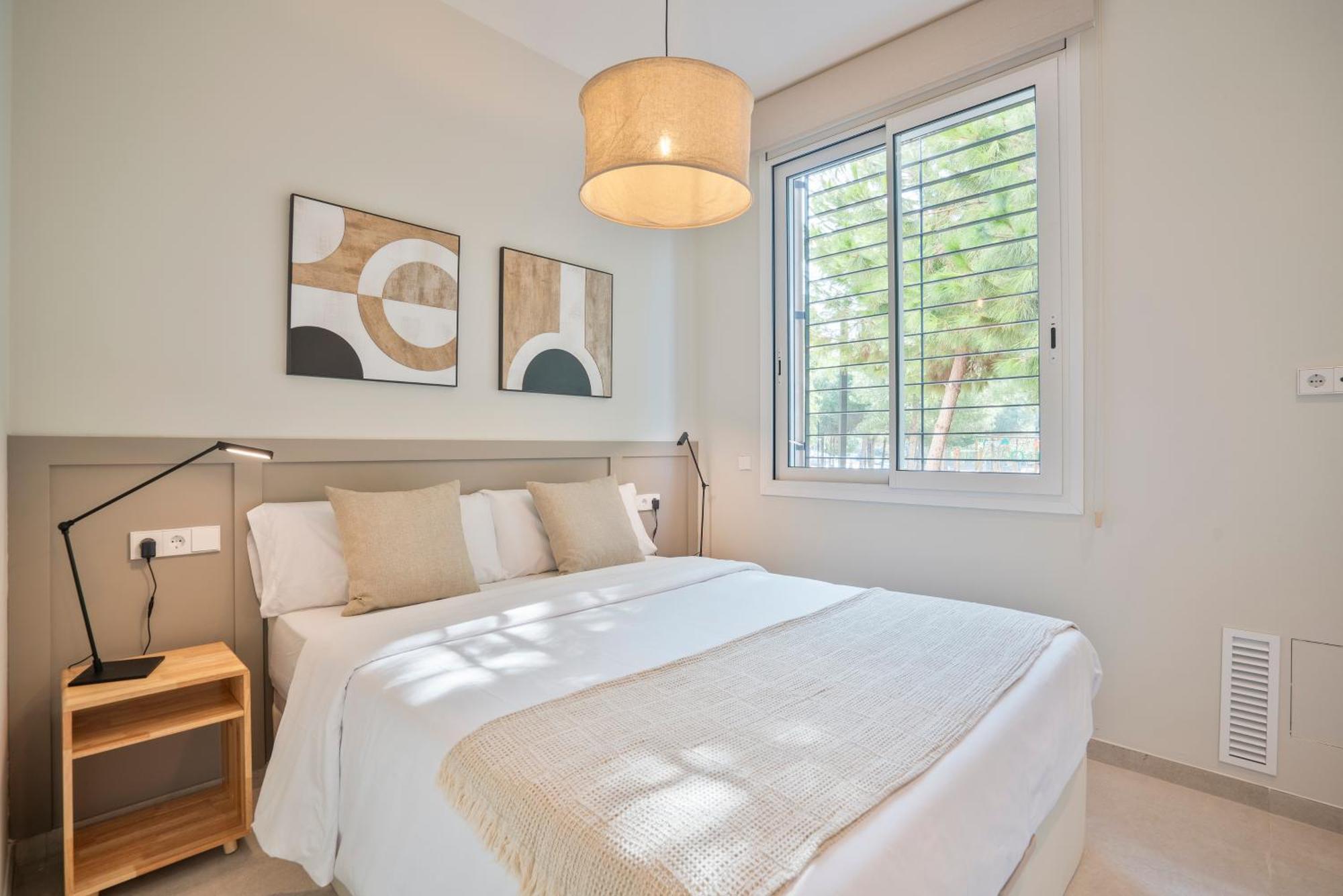 Sitges Spaces Garden Condo-2 Bedrooms, 2 Bathrooms, Garden Terrace, Near Center, Sleeps Up To 6- Monthly Rentals Only Kültér fotó